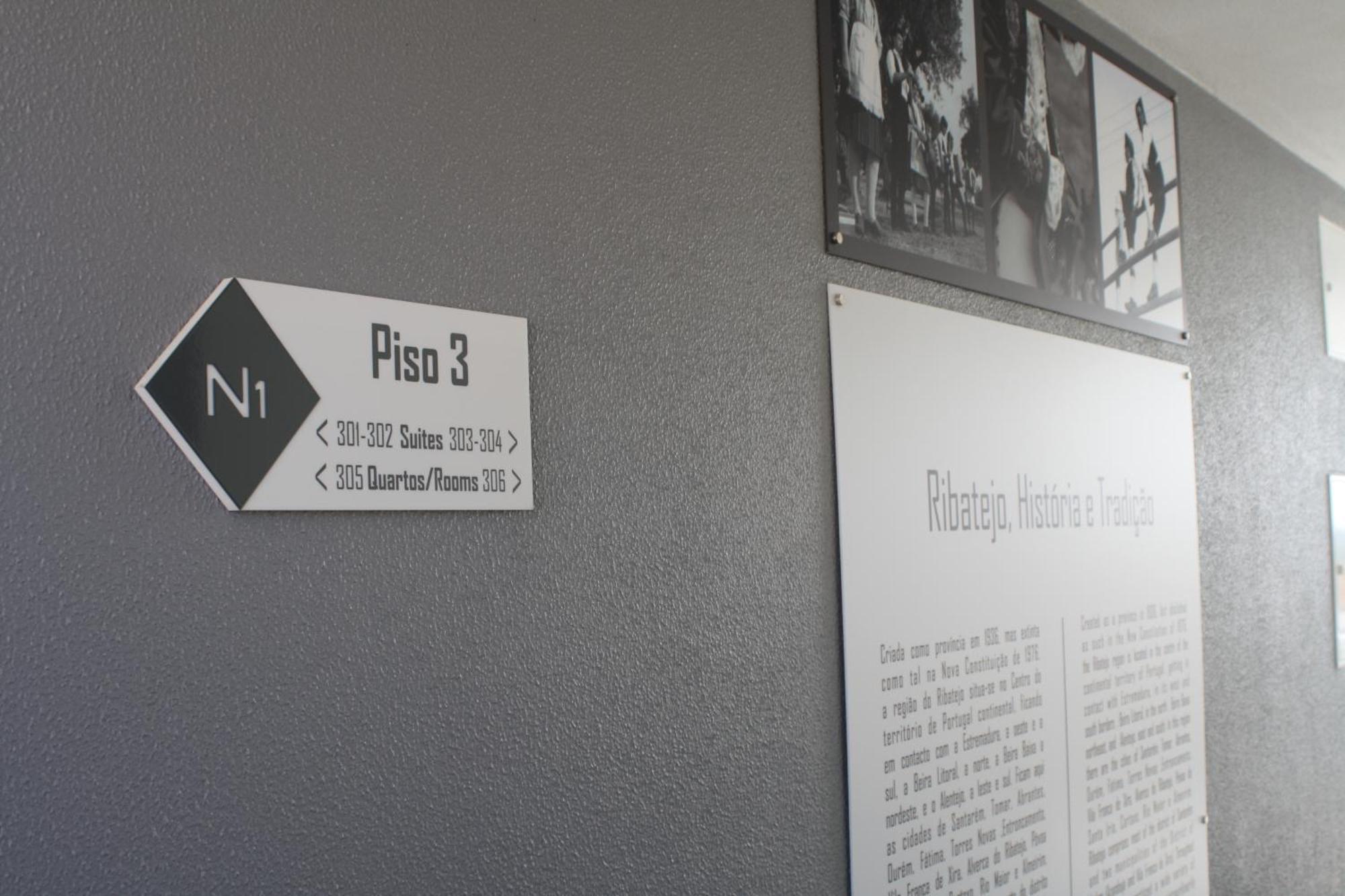 N1 Hostel Apartments And Suites Santarém Chambre photo