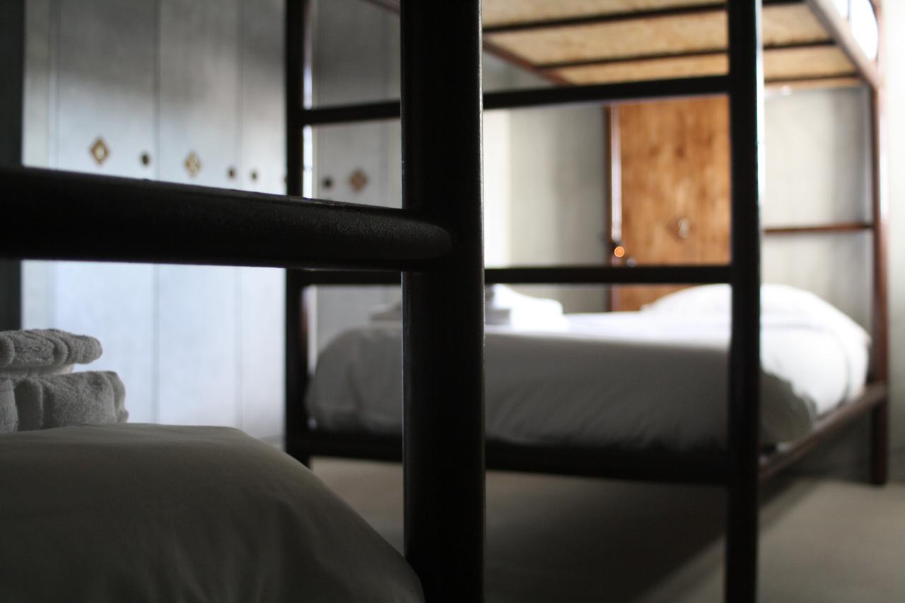 N1 Hostel Apartments And Suites Santarém Extérieur photo