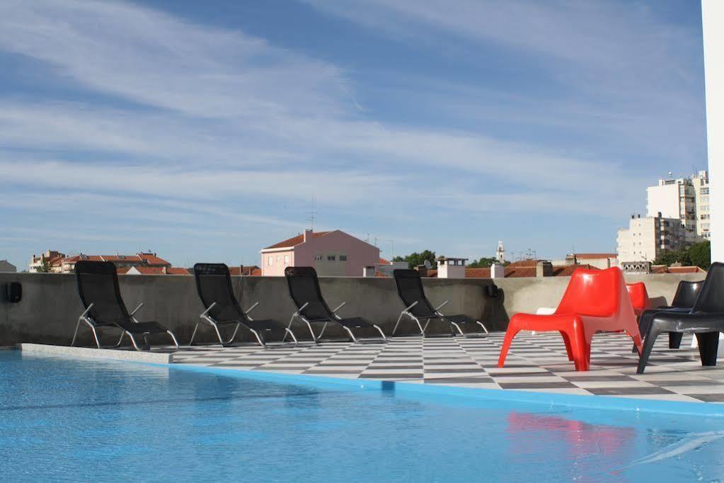 N1 Hostel Apartments And Suites Santarém Extérieur photo